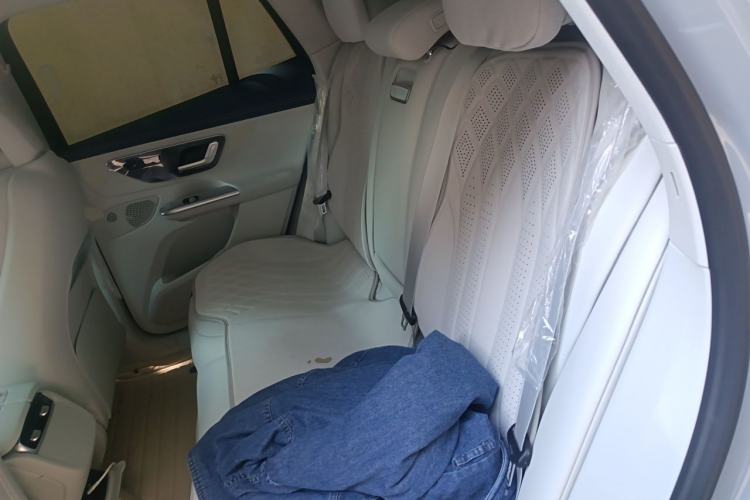 Used Mercedes-Benz EQE SUV 2023 350 4MATIC Pioneer Edition Left Rear Seat
