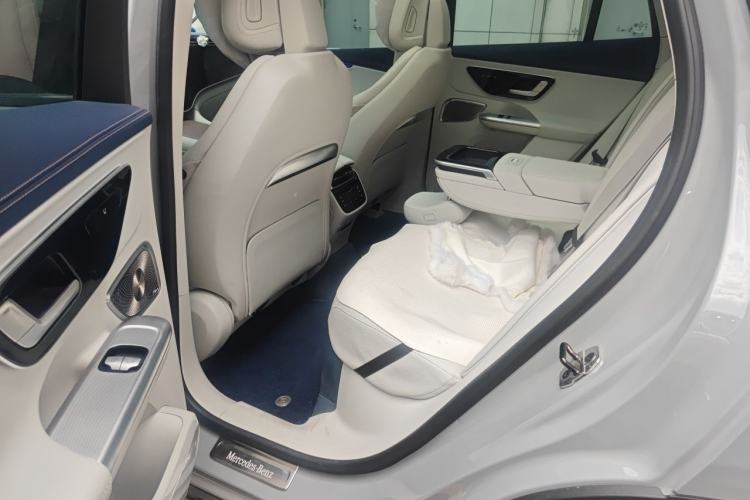 Used Mercedes-Benz EQE SUV 2023 500 4MATIC Left Rear Seat