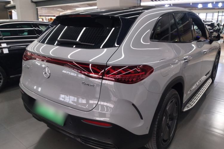 Used Mercedes-Benz EQE SUV 2023 500 4MATIC Rear Right 45 Deg