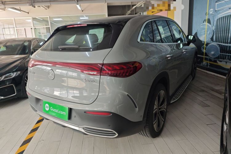 Used Mercedes-Benz EQE SUV 2023 350 4MATIC Luxury Edition Rear Right 45 Deg
