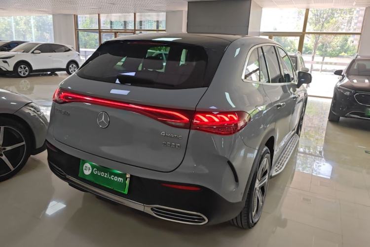 Used Mercedes-Benz EQE SUV 2023 350 4MATIC Pioneer Edition Rear Right 45 Deg