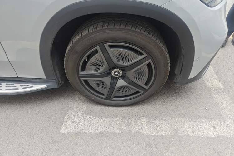 Used Mercedes-Benz EQE SUV 2023 500 4MATIC Right Front Wheel Hub