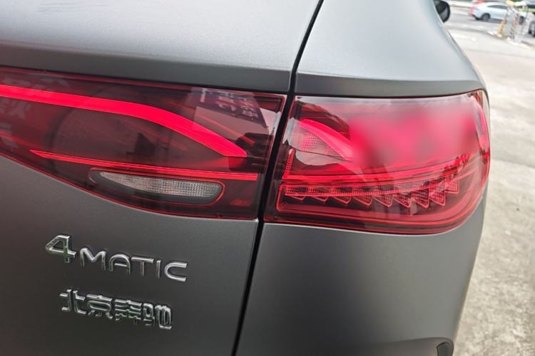 Used Mercedes-Benz EQE SUV 2023 350 4MATIC Pioneer Edition Right Rear Taillight