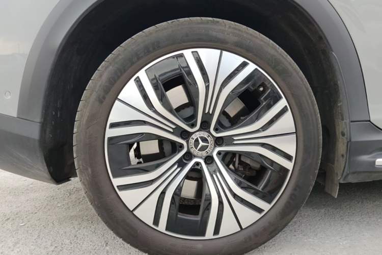 Used Mercedes-Benz EQE SUV 2023 350 4MATIC Luxury Edition Right Rear Wheel Hub
