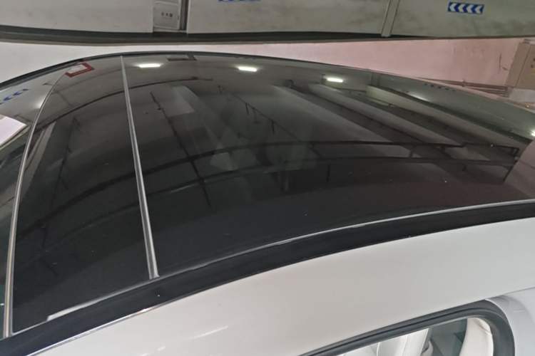 Used Mercedes-Benz EQE SUV 2023 500 4MATIC Roof