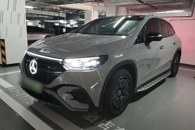 Ojetý Mercedes-Benz EQE SUV 2023 500 4MATIC