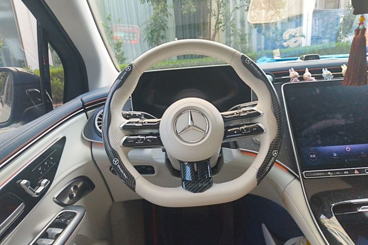 Used Mercedes-Benz EQE SUV 2023 500 4MATIC Special Edition Steering Wheel