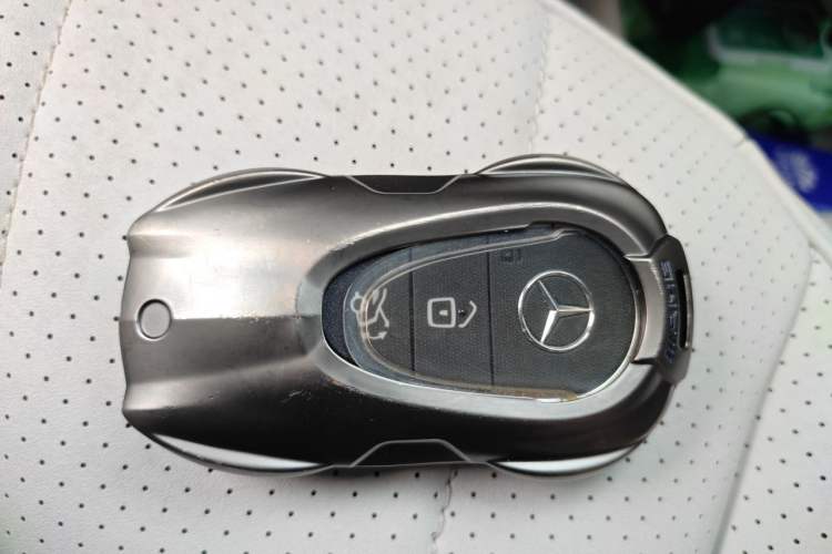 Used Mercedes-Benz EQE SUV 2023 350 4MATIC Luxury Edition Vehicle Key