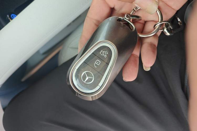 Used Mercedes-Benz EQE SUV 2023 500 4MATIC Vehicle Key