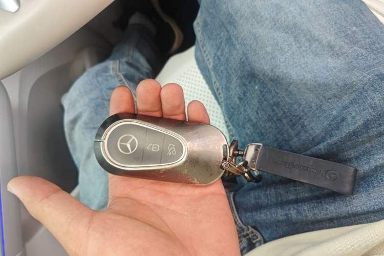 Used Mercedes-Benz EQE SUV 2023 500 4MATIC Vehicle Key