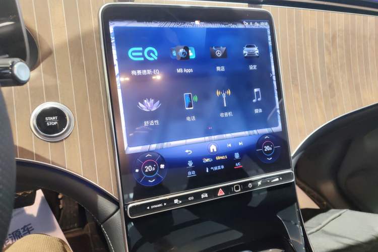 Used Mercedes-Benz EQE SUV 2023 350 4MATIC Luxury Edition Audio And AC Panel