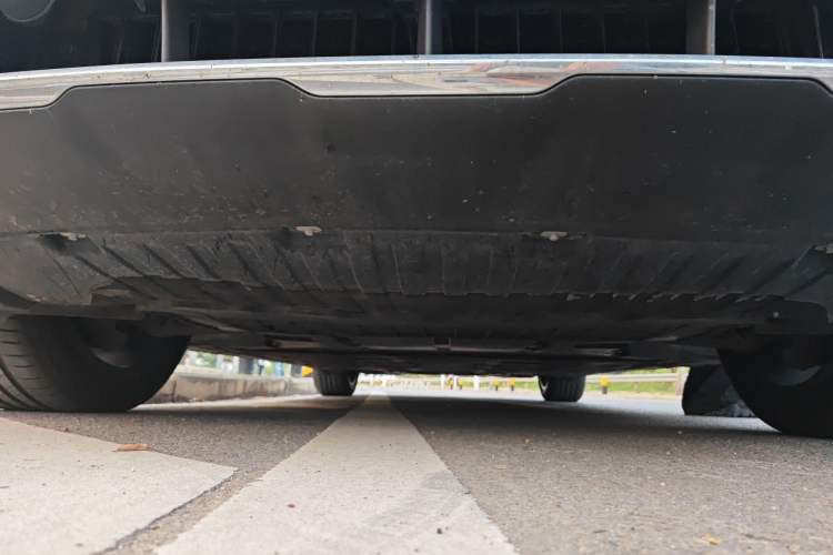Used Mercedes-Benz EQE SUV 2023 350 4MATIC Luxury Edition Chassis Front