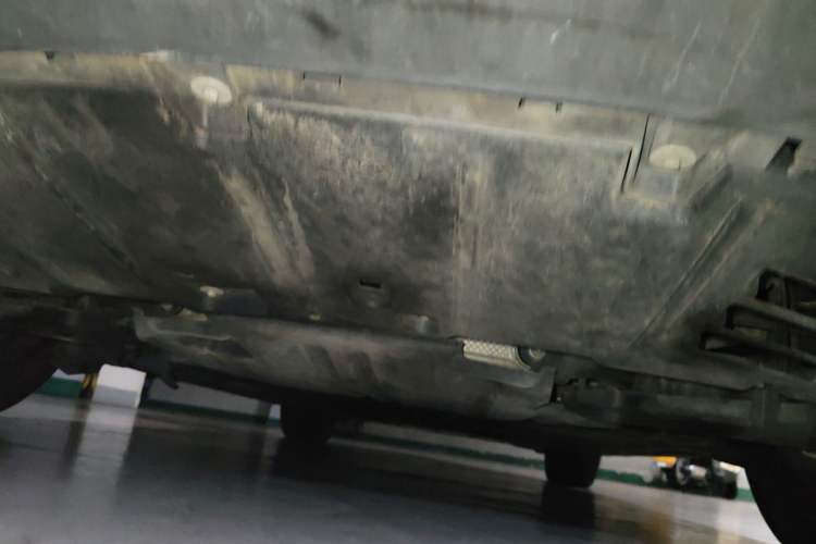 Used Mercedes-Benz EQE SUV 2023 350 4MATIC Luxury Edition Chassis Rear