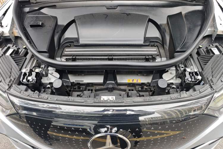 Used Mercedes-Benz EQE SUV 2023 350 4MATIC Luxury Edition Engine Bay