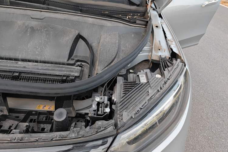 Used Mercedes-Benz EQE SUV 2023 350 4MATIC Luxury Edition Engine Bay Left
