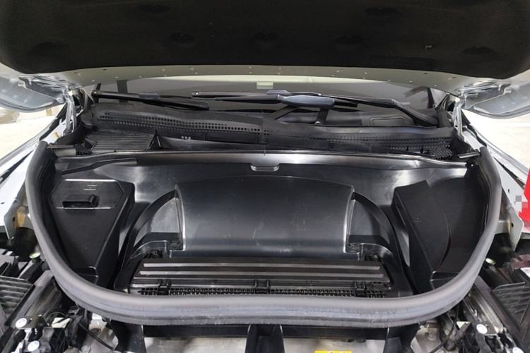 Used Mercedes-Benz EQE SUV 2023 350 4MATIC Luxury Edition Engine Bay