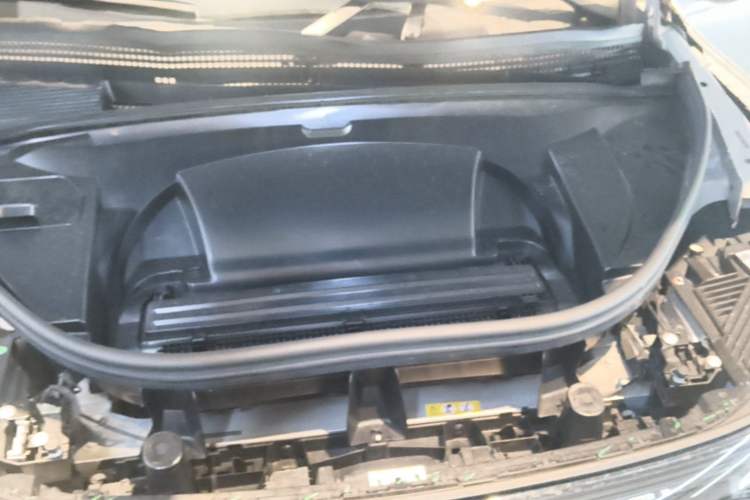 Used Mercedes-Benz EQE SUV 2023 350 4MATIC Pioneer Edition Engine Bay