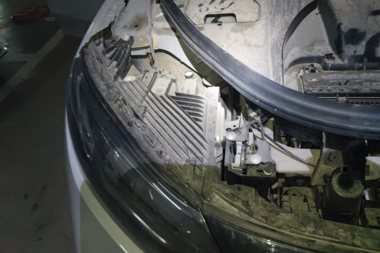 Used Mercedes-Benz EQE SUV 2023 350 4MATIC Luxury Edition Engine Bay Right