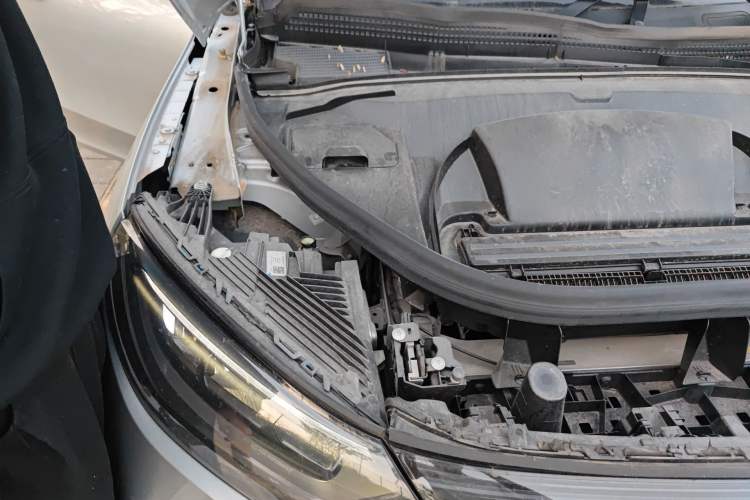 Used Mercedes-Benz EQE SUV 2023 350 4MATIC Luxury Edition Engine Bay Right