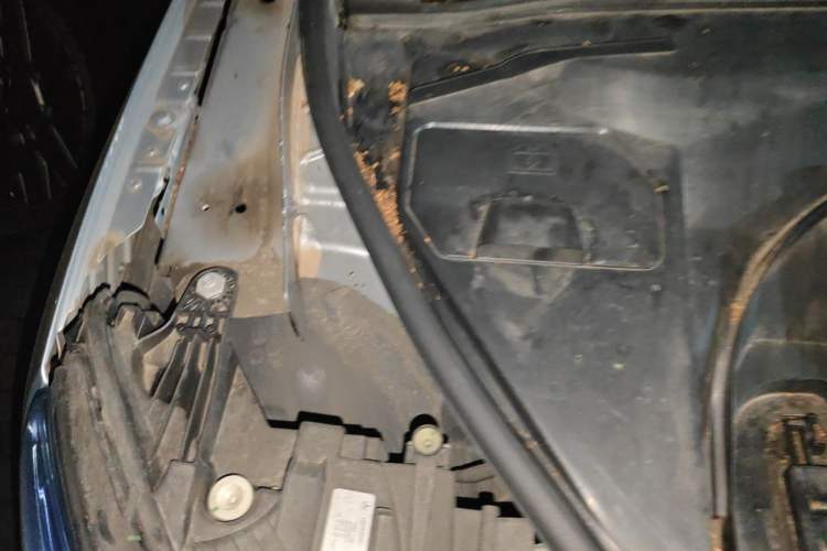 Used Mercedes-Benz EQE SUV 2023 350 4MATIC Luxury Edition Engine Bay Right