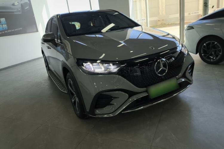 Used Mercedes-Benz EQE SUV 2023 350 4MATIC Pioneer Edition Exterior 2