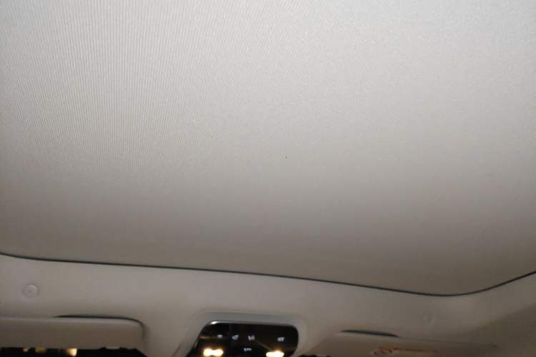 Used Mercedes-Benz EQE SUV 2023 350 4MATIC Luxury Edition Headliner