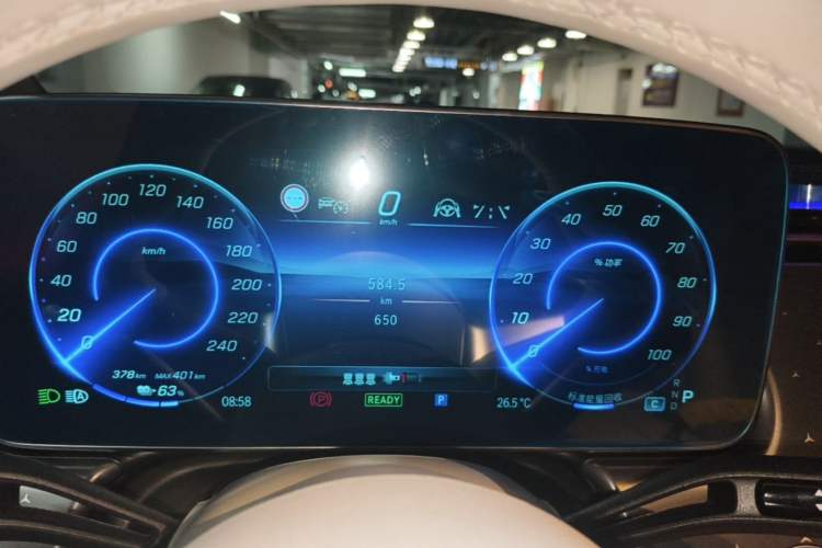 Used Mercedes-Benz EQE SUV 2023 500 4MATIC Special Edition Instrument Cluster