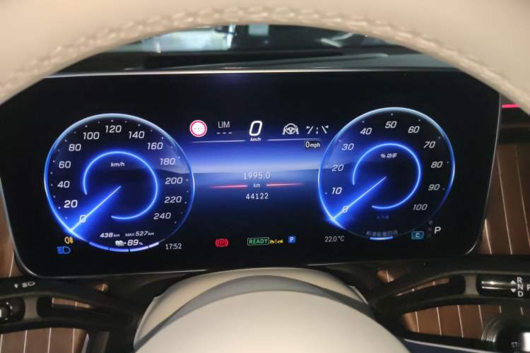 Used Mercedes-Benz EQE SUV 2023 350 4MATIC Luxury Edition Instrument Cluster
