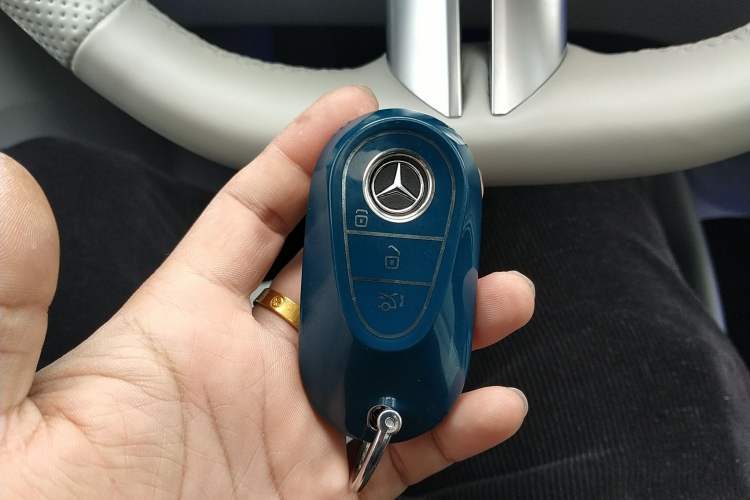 Used Mercedes-Benz EQE SUV 2023 350 4MATIC Luxury Edition Interior 1