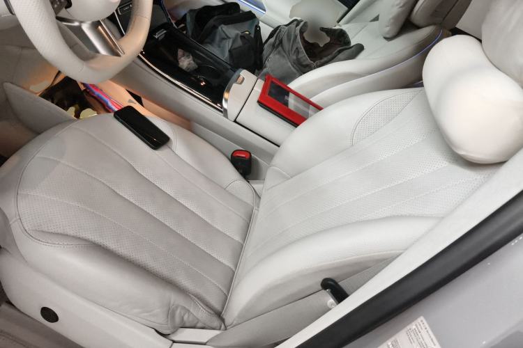 Used Mercedes-Benz EQE SUV 2023 350 4MATIC Pioneer Edition Left Front Seat