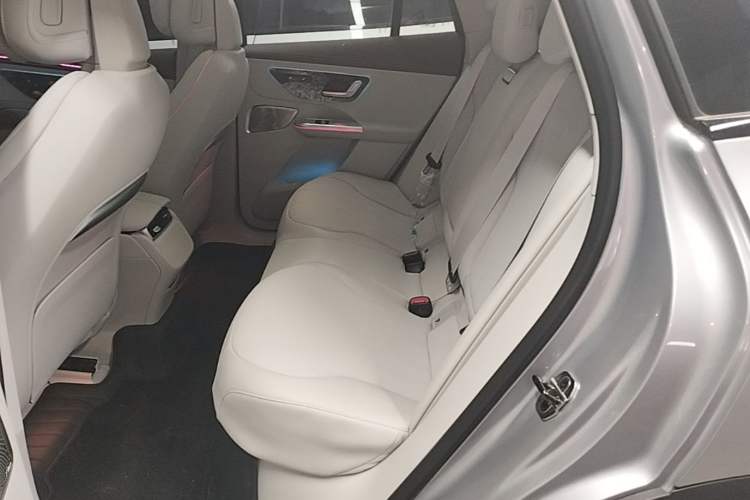 Used Mercedes-Benz EQE SUV 2023 500 4MATIC Special Edition Left Rear Seat