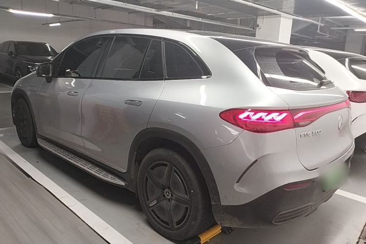 Used Mercedes-Benz EQE SUV 2023 500 4MATIC Special Edition Rear Left 45 Deg