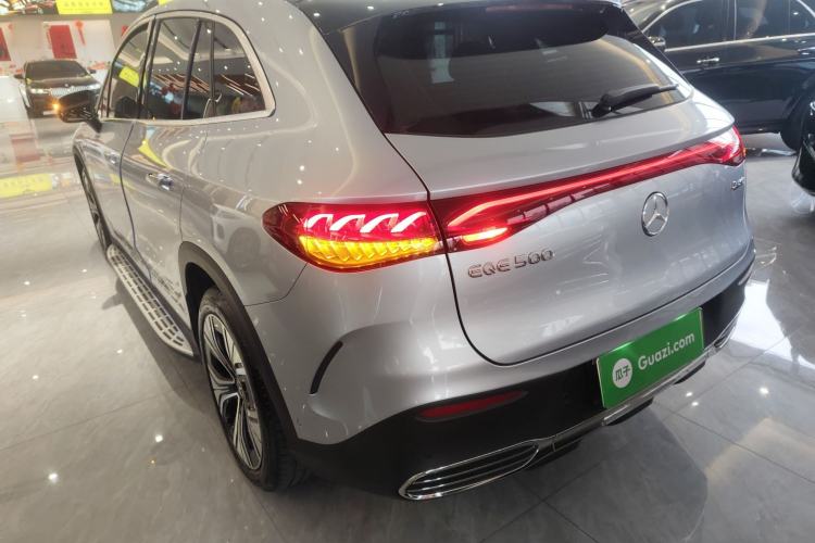 Used Mercedes-Benz EQE SUV 2023 350 4MATIC Luxury Edition Rear Left 45 Deg