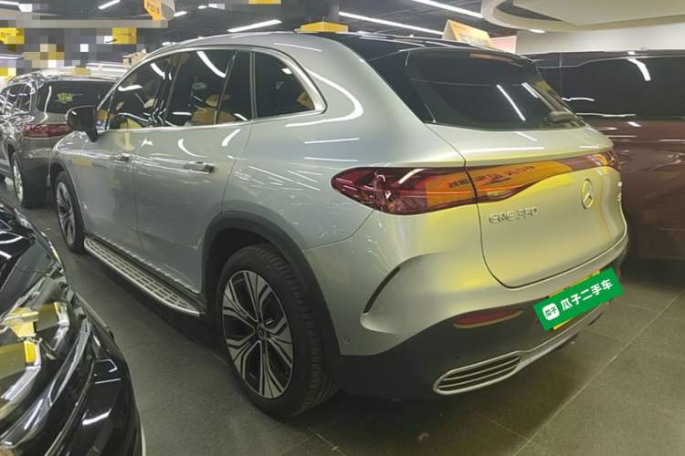 Used Mercedes-Benz EQE SUV 2023 350 4MATIC Luxury Edition Rear Left 45 Deg
