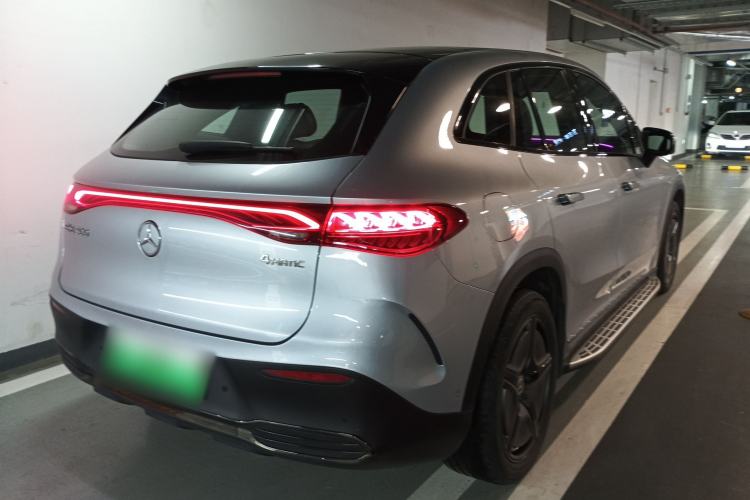 Used Mercedes-Benz EQE SUV 2023 500 4MATIC Special Edition Rear Right 45 Deg