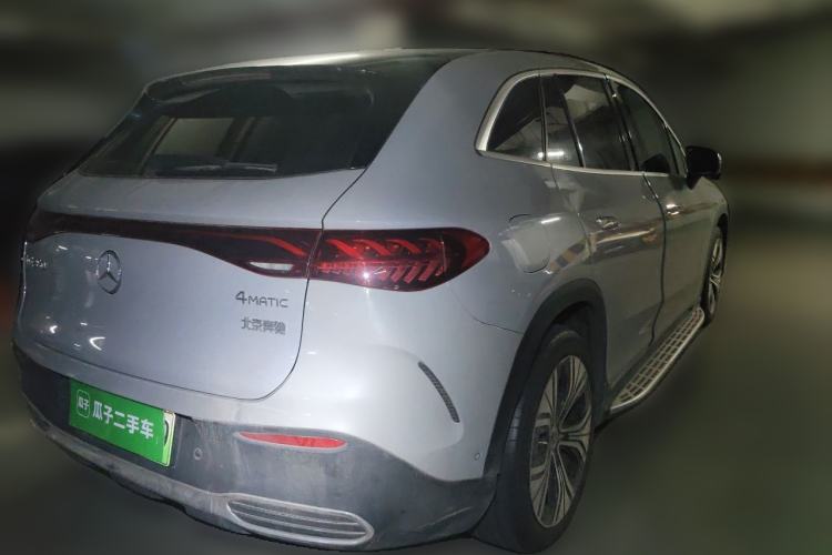 Used Mercedes-Benz EQE SUV 2023 350 4MATIC Luxury Edition Rear Right 45 Deg