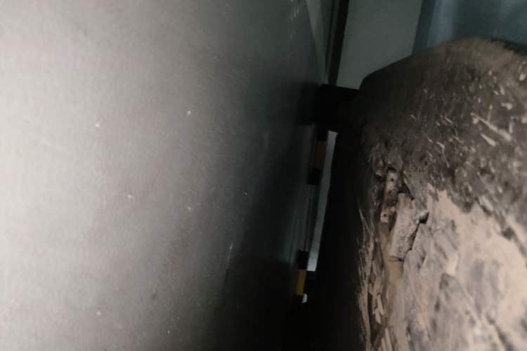 Used Mercedes-Benz EQE SUV 2023 500 4MATIC Special Edition Right Side Sill