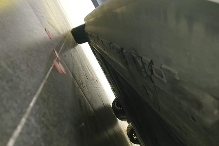 Used Mercedes-Benz EQE SUV 2023 350 4MATIC Luxury Edition Right Side Sill