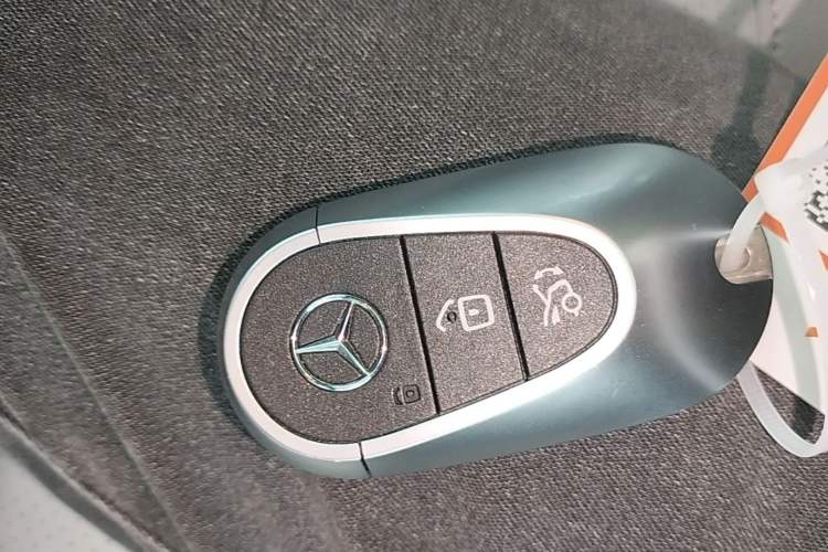 Used Mercedes-Benz EQE SUV 2023 500 4MATIC Special Edition Vehicle Key