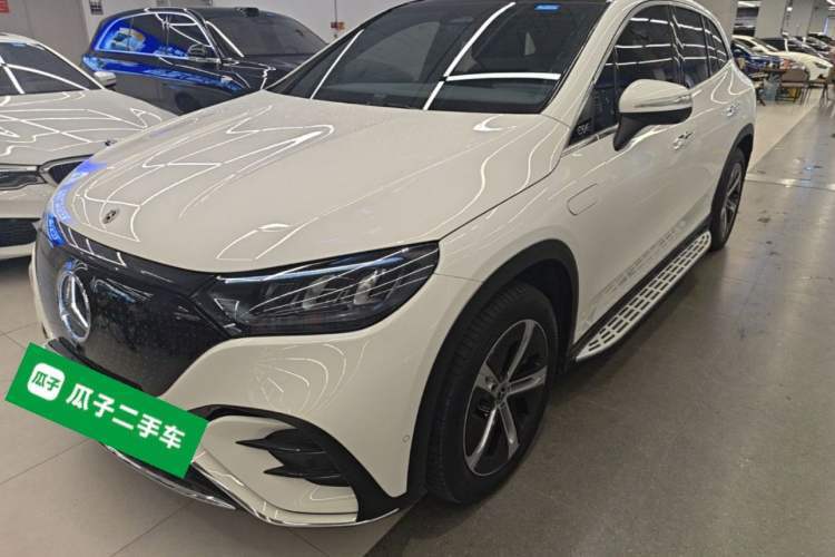 Gebrauchter Mercedes-Benz EQE SUV 2023 350 4MATIC Pioneer Edition Guazi used car, China used car export, Used car for sale, Used cars, Cheapest cars for sale