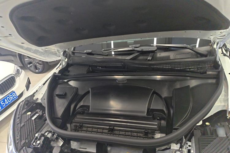 Used Mercedes-Benz EQE SUV 2023 350 4MATIC Pioneer Edition Engine Bay