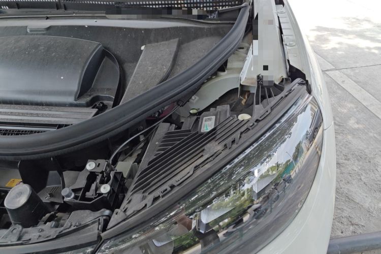 Used Mercedes-Benz EQE SUV 2023 350 4MATIC Luxury Edition Engine Bay Left