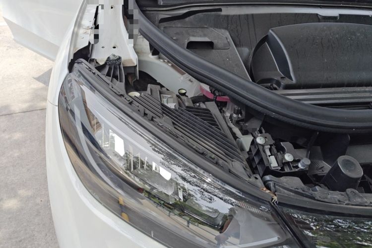 Used Mercedes-Benz EQE SUV 2023 350 4MATIC Luxury Edition Engine Bay Right