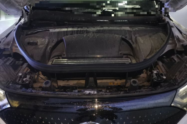 Used Mercedes-Benz EQE SUV 2023 350 4MATIC Luxury Edition Engine Bay