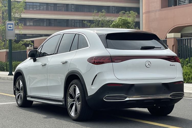 Used Mercedes-Benz EQE SUV 2023 350 4MATIC Luxury Edition Exterior 3