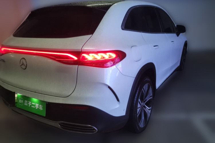 Used Mercedes-Benz EQE SUV 2023 350 4MATIC Luxury Edition Exterior 5