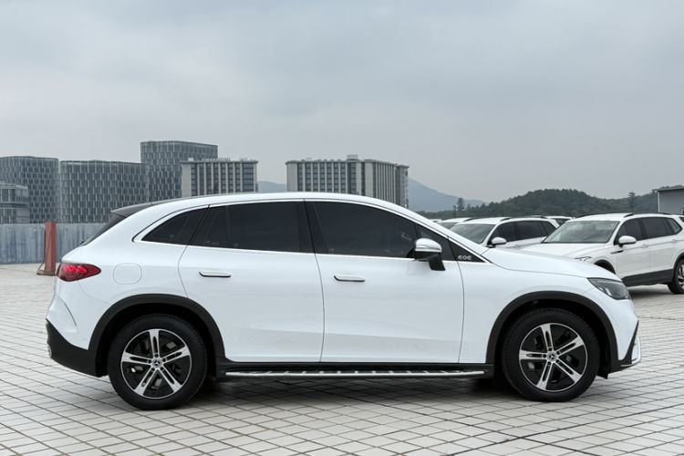 Used Mercedes-Benz EQE SUV 2023 350 4MATIC Pioneer Edition Exterior 5
