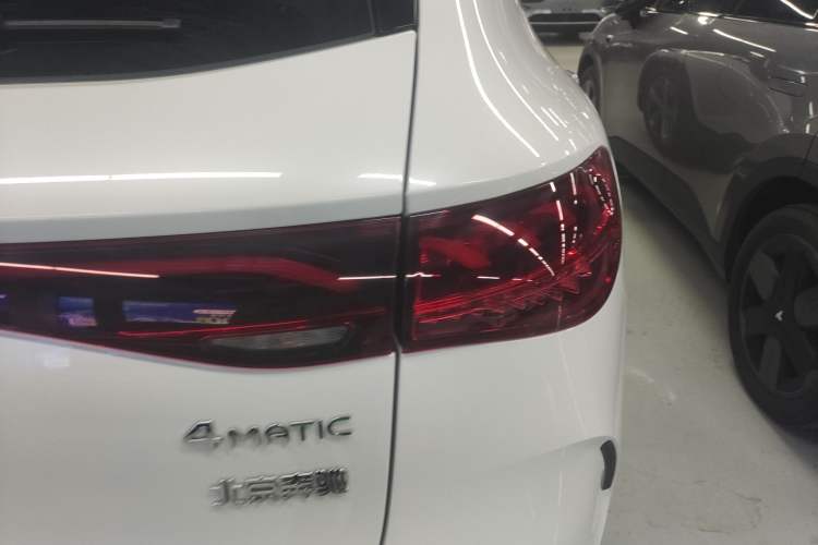 Used Mercedes-Benz EQE SUV 2023 350 4MATIC Pioneer Edition Exterior 6