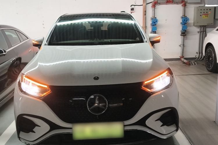 Used Mercedes-Benz EQE SUV 2023 350 4MATIC Luxury Edition Front