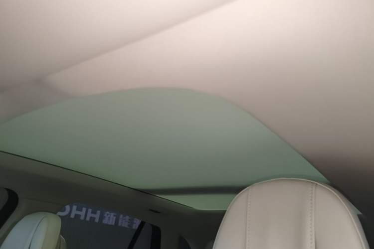 Used Mercedes-Benz EQE SUV 2023 350 4MATIC Luxury Edition Headliner